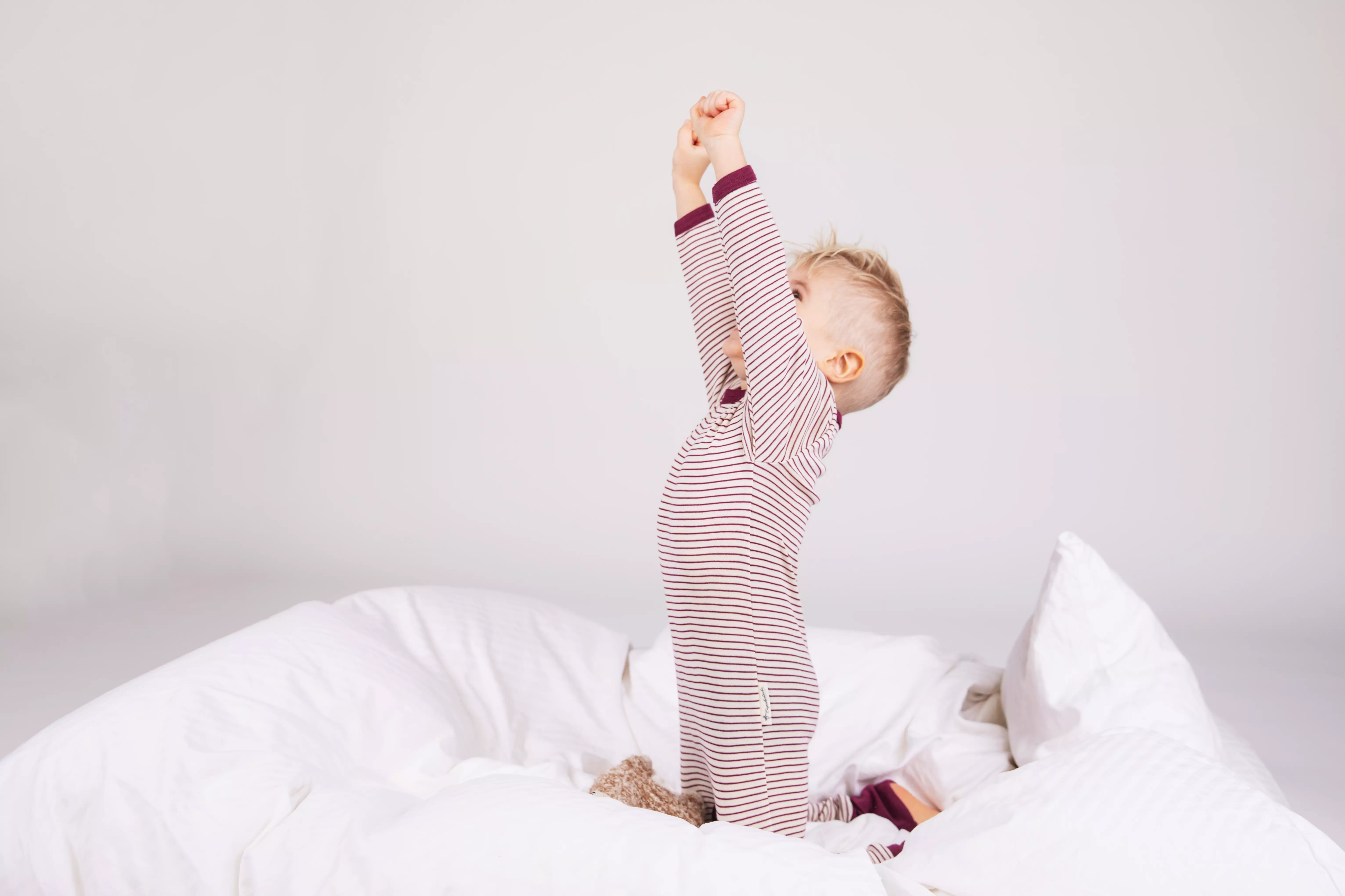 Baby-Schlafoverall mit Umschlägen an den Füßen, GOTS