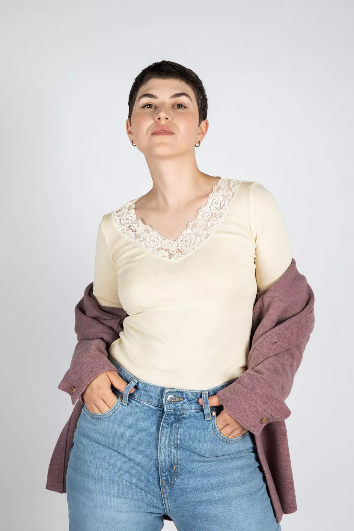 Shirt women, with lace