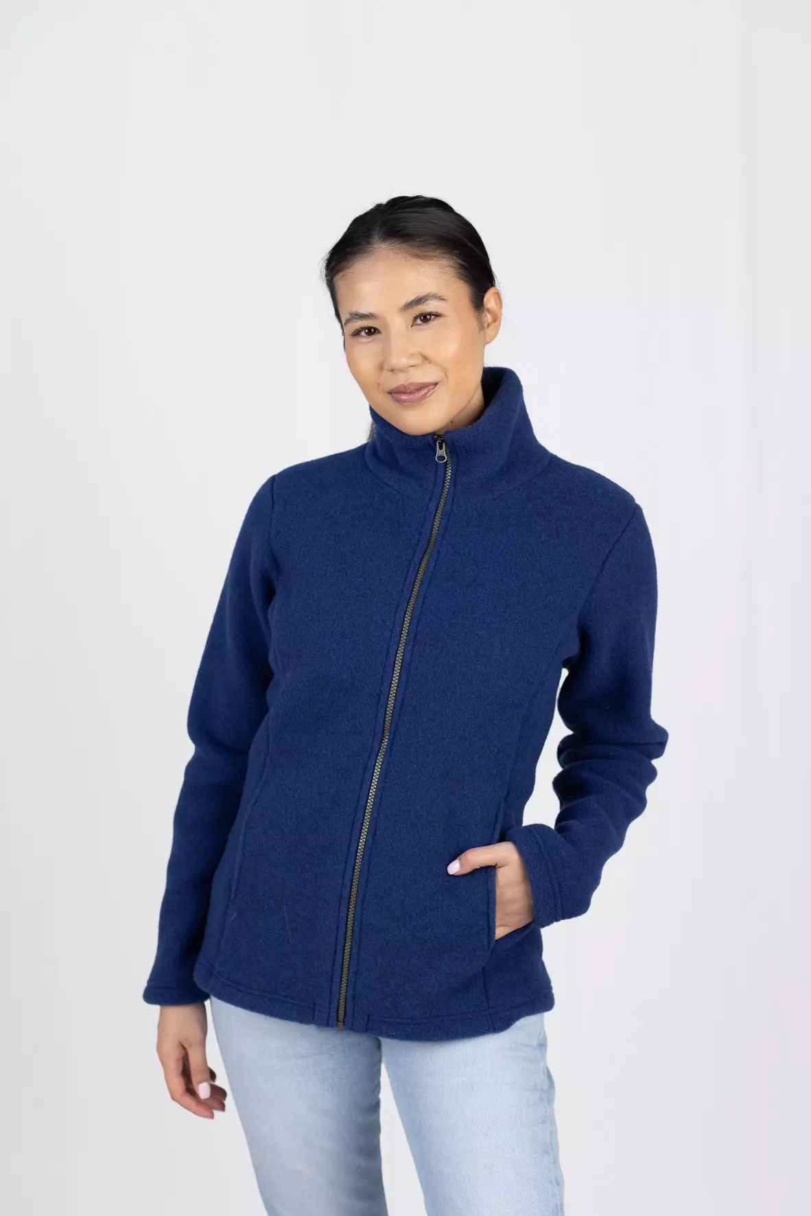 Taillierte Jacke Damen aus Merinowolle, IVN BEST